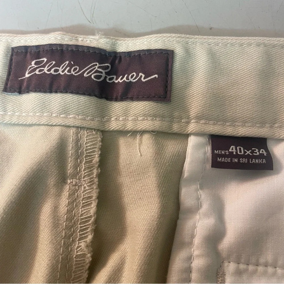 NWT Eddie Bauer men’s khaki flat front pants tan size 40/34 - Picture 7 of 8